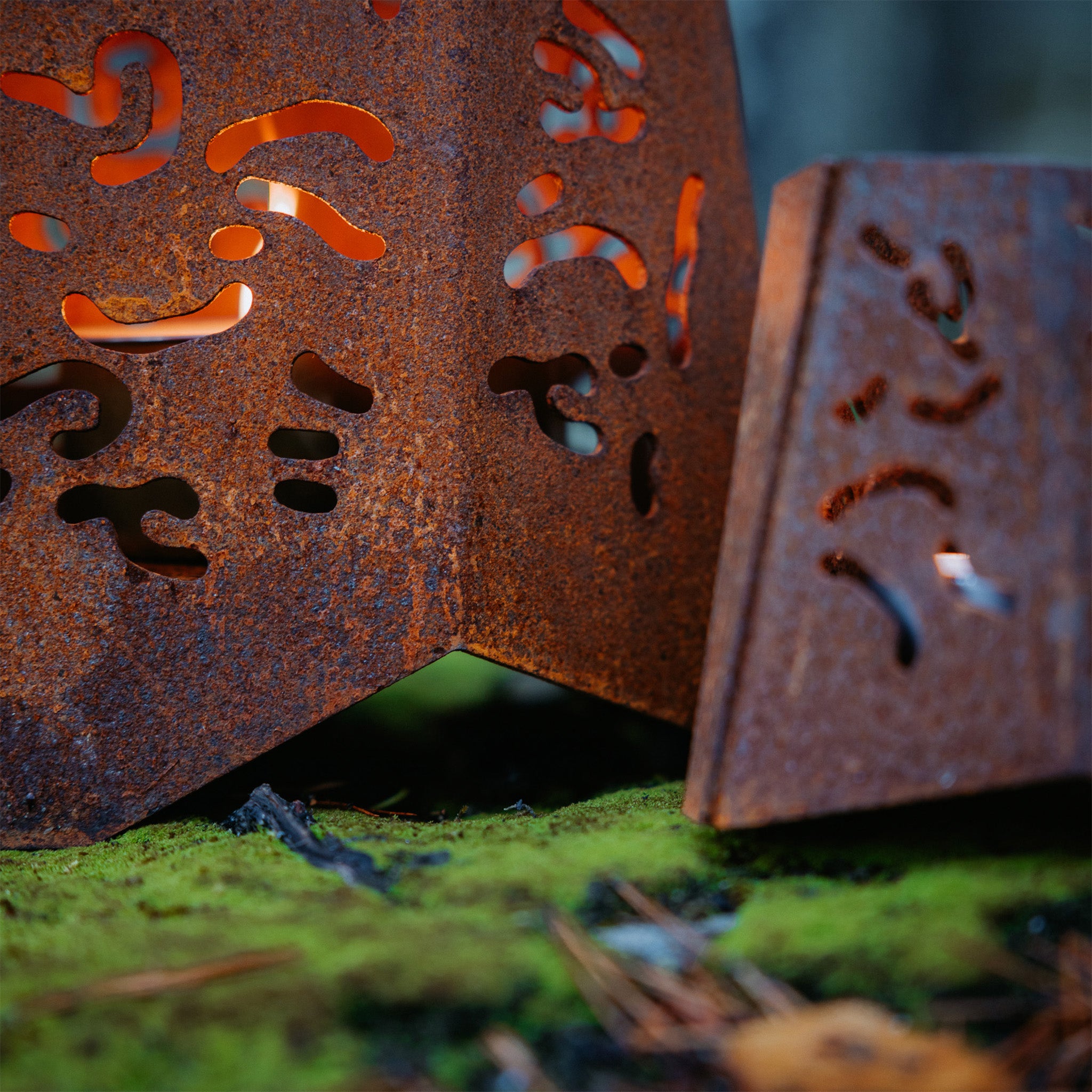 FIRE - Marschallhållare i cortenstål för utomhusbruk