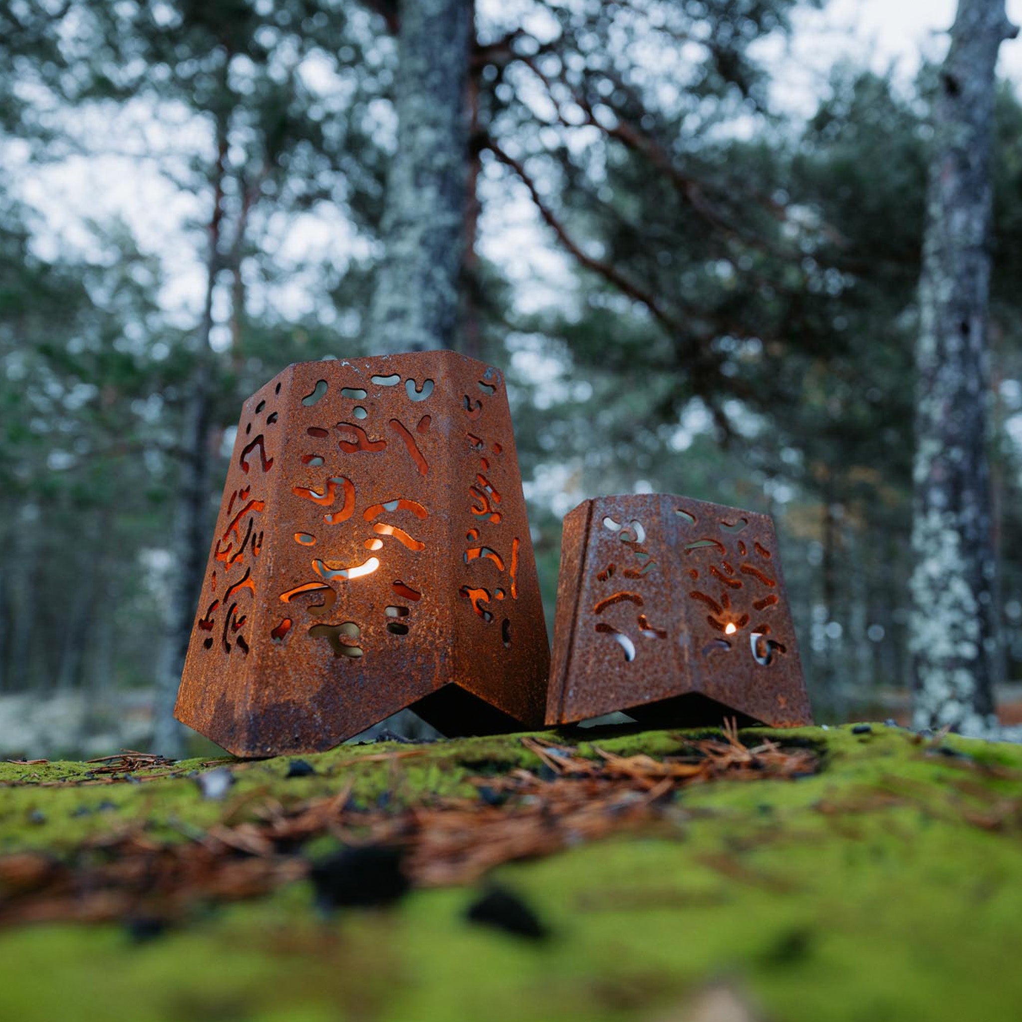 HEAT - Värmeljushållare i cortenstål för utomhusbruk