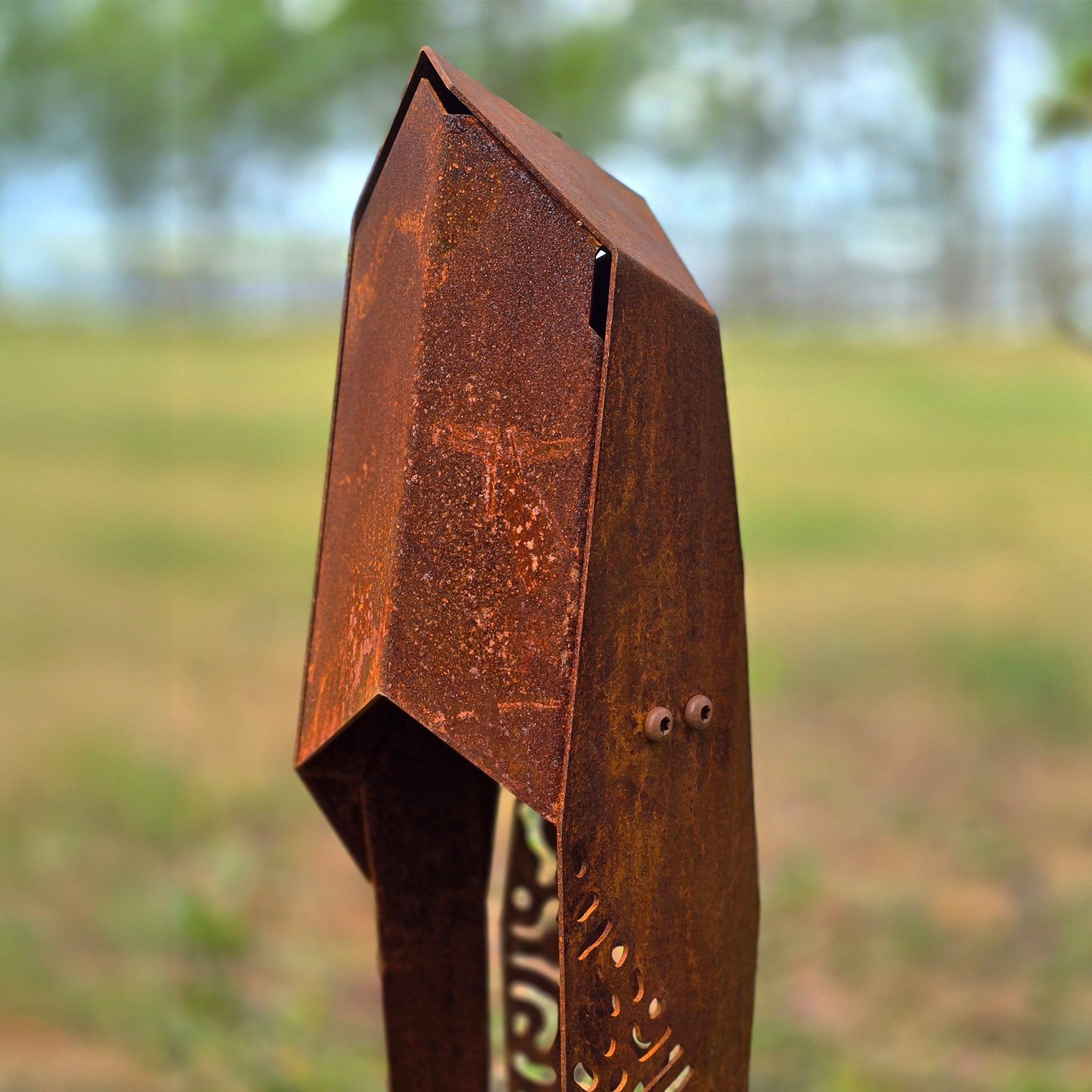 Lapid Column Tall – pollare i cortenstål