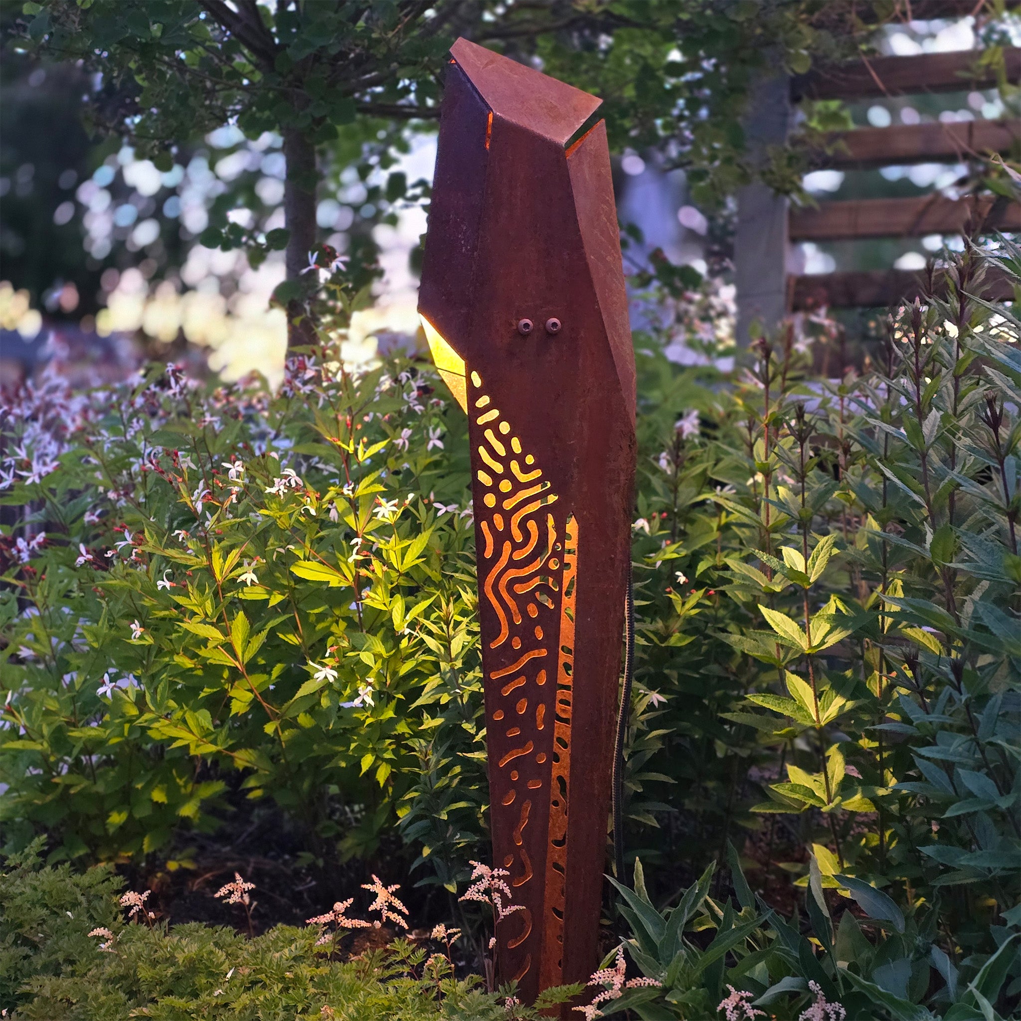 Lapid Column Tall – pollare i cortenstål