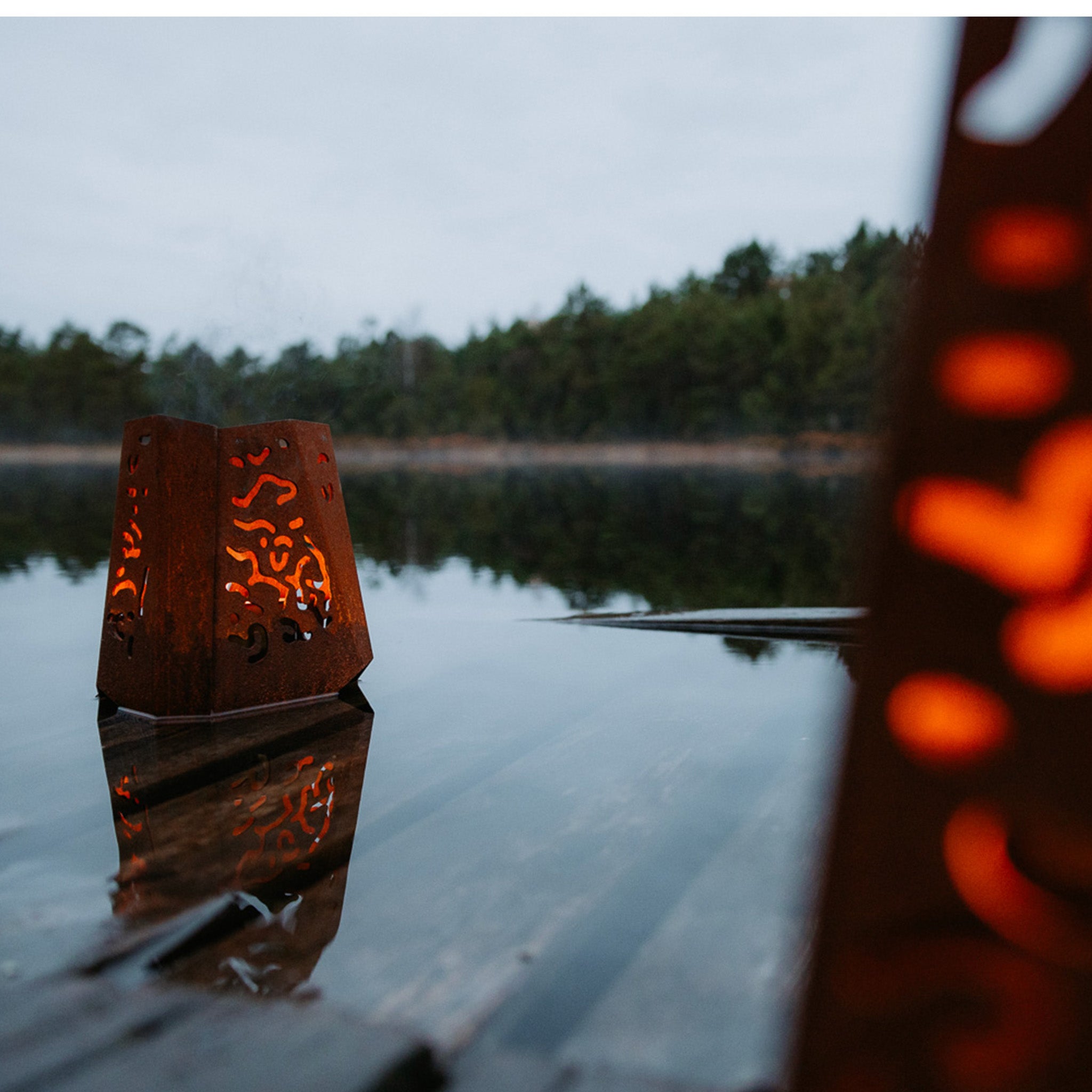 FIRE - Marschallhållare i cortenstål för utomhusbruk